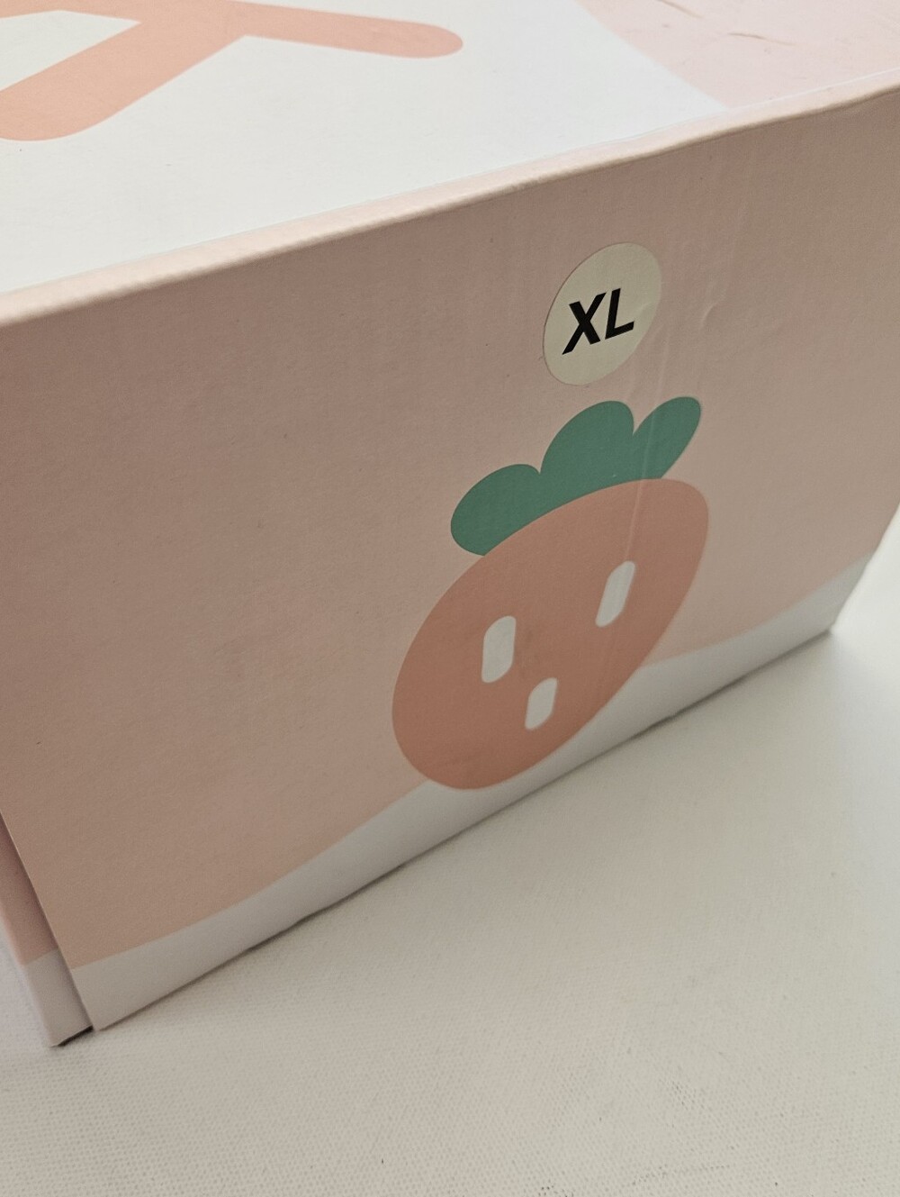 Spring 2023 Pusheen Spring "Sips" Box - Picture 2 of 11